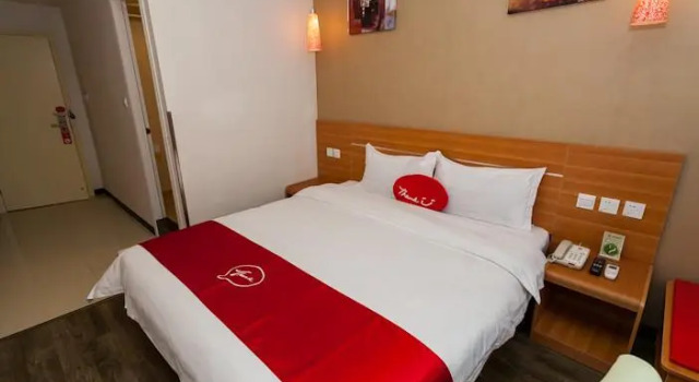 Thank Inn Hotel Sichuan Chengdu Wuhou District West China Hospital Sichuan University, Забронировать Отель Чэнду Сычуань, рядом с Chengdu Tourist Transportation &amp; Service Centre