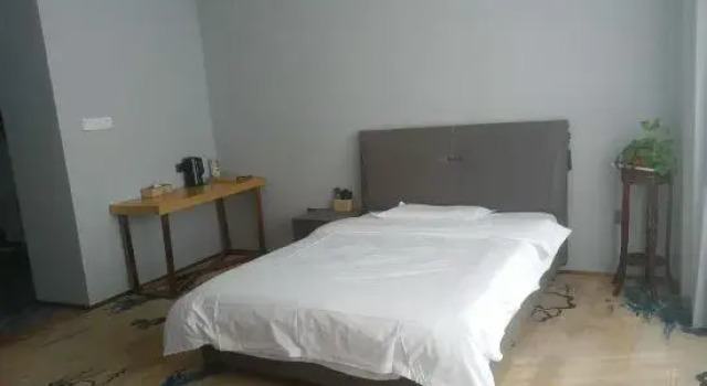 Люкс Shunwen Hotel Yining New Maoye International Shopping Center