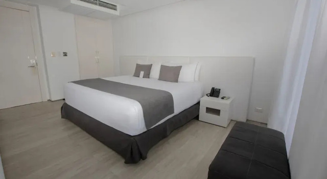 Номер Deluxe Golden Bay Galapagos