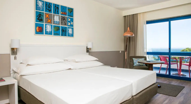 Номер Deluxe с видом на море Hotel Pestana Cascais Ocean & Conference Aparthotel