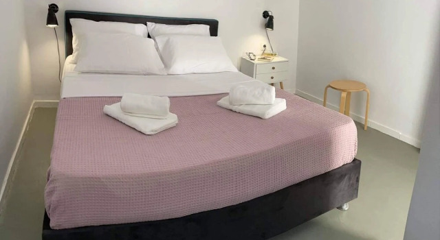 Апартаменты Superior Sabbia Apartments 100m from Perissa Beach