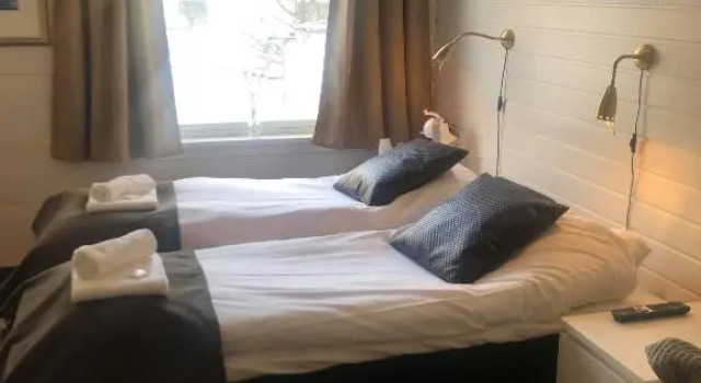 Stryn Kaffebar & Vertshus, Buchen Sie Hotel Hotels in Sogn og Fjordane mit Parkplatz, Parkplätze