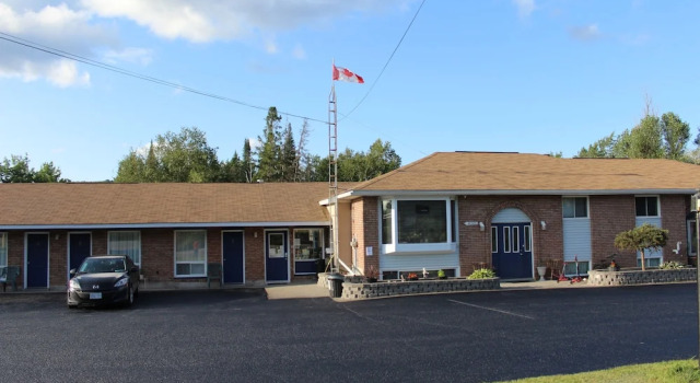 Two Rivers Motel, Varaa Motelli  