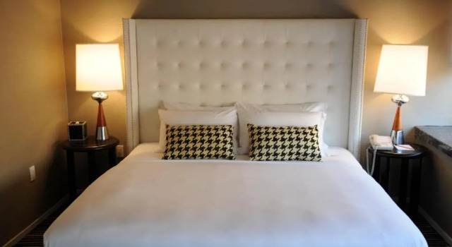 Двухместный номер Standard Bentley Hotel
