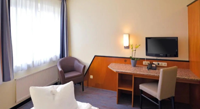 Трёхместный номер Standard Hotel Sachsen-Anhalt