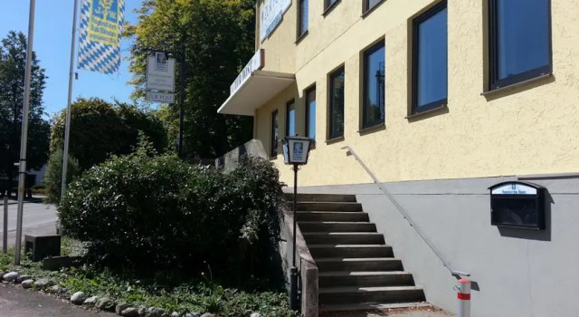 Hotel Zur Post, Varaa Hotelli Hotellit Baijeri pysäköinnillä, Pysäköinti