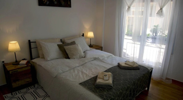 Cozy apartment, 5 min from metro station, center of Athens, newly renovated