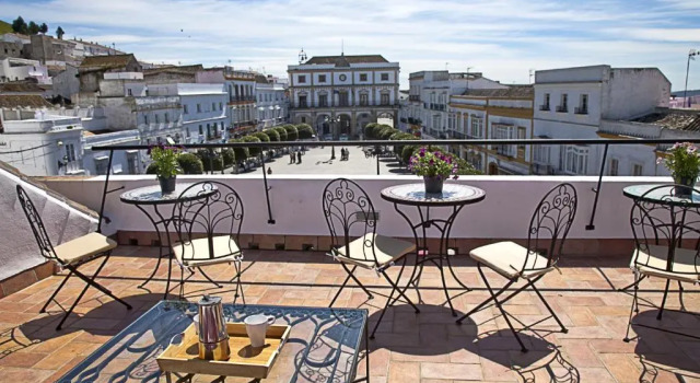 Апартаменты Apartamentos La Casa de la Alameda