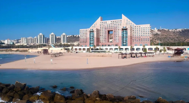 Suite Premium 1 dormitorio frente a la playa Almog Beach Apartments מגדלי חוף הכרמל חיפה