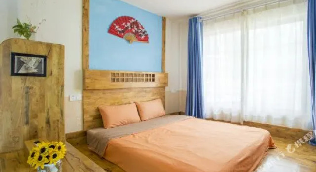 Yalong Bay Yuan Fang Zai Tian Bian Boutique Inn, Book Boutique Sanya Hainan
