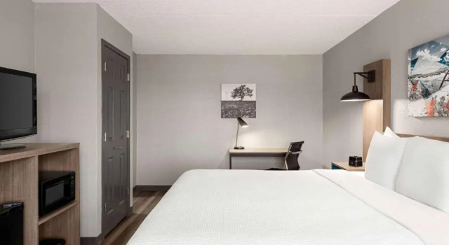 Номер Standard La Quinta Inn by Wyndham Temple