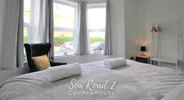 Beautiful apartments on the sea front - Sea Road 2, Prenota Appartamento Felixstowe Suffolk