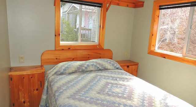 Коттедж с 3 комнатами Angel Rock Waterfront Cottages and Vacation Homes