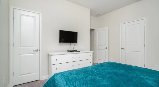 Amazing New Champions Gate Resort Townhome 4 Bedroom Townhouse by Redawning, Book Ferieresort Hoteller i Four Corners med pool, Swimmingpool