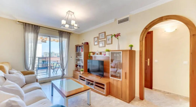 N&A Marysol - 2BR apartment close to the beach, Забронировать Апартаменты/квартира Отели Бенальмадена с парковкой, рядом с Пляж Malapesquera, Парковка