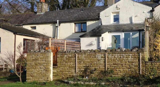 Ingleton 2-bed Cottage, Sleeps 4, Pet Ok & Parking, Book Hotel Hoteller i Ingleton med parkering, Parkering