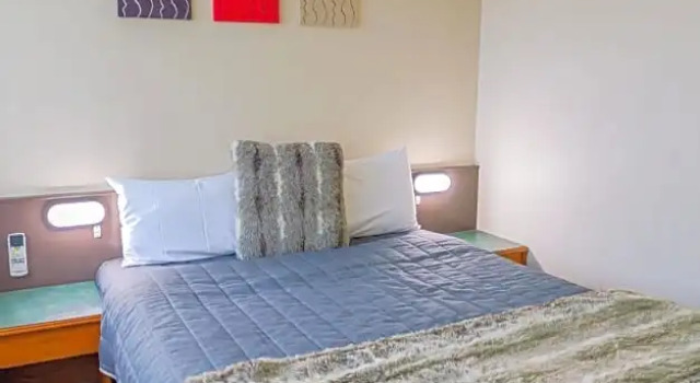 Семейный номер Standard с 2 комнатами Abbotsleigh Motor Inn