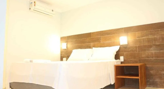 Sunset Lounge Hotel