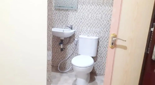 Номер Standard OYO 93356 Pondok Cirendeu