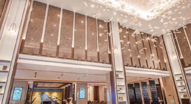 Jinling International Hotel TaiXing CHINA, Book Hotel Hoteller i Taixing med pool, Swimmingpool