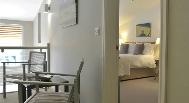 Hazelnut Barn, Bourton On The Water, Забронировать Отель Отели Англии 3 звезды, 3*