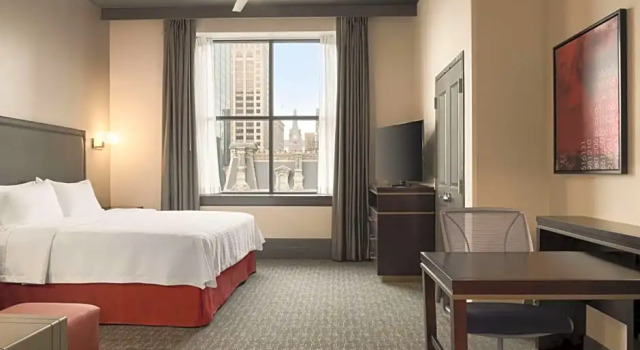 Двухместный номер Standard Homewood Suites By Hilton Milwaukee Downtown