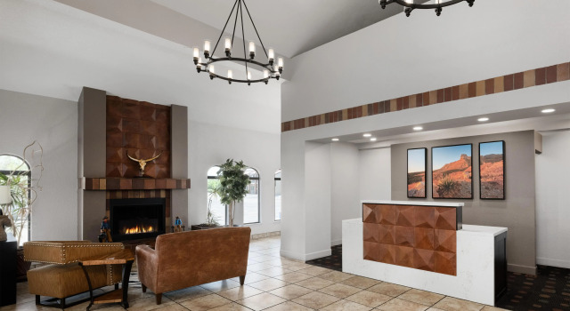 Best Western Discovery Inn