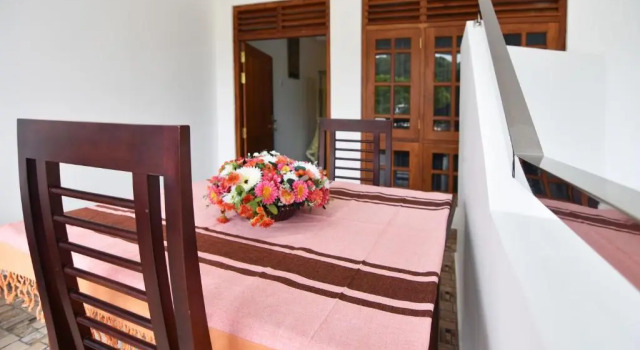 Номер Deluxe с балконом и с красивым видом из окна The Lodge Unawatuna