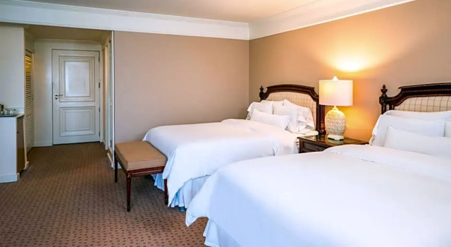 Четырёхместный номер Deluxe с видом на город The Westin Camino Real, Guatemala