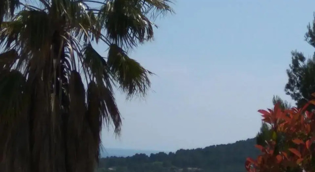 T2 entre St Cyr sur Mer et Bandol