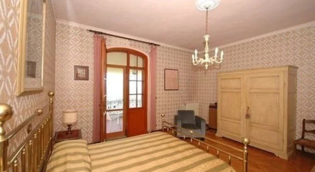 Deodara, Book Hotel Santa Maria a Monte Tuscany