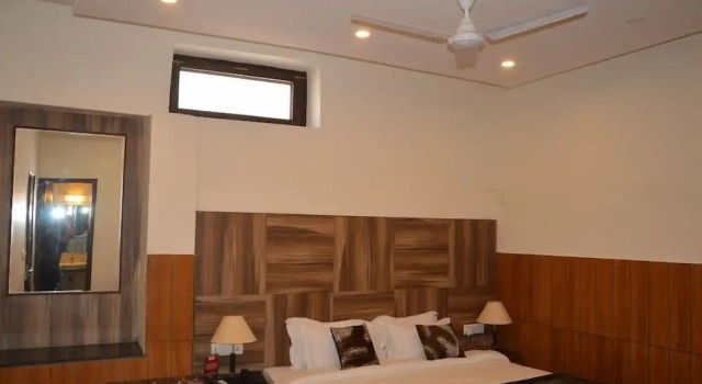 Двухместный номер Standard Hotel Seven Oaks