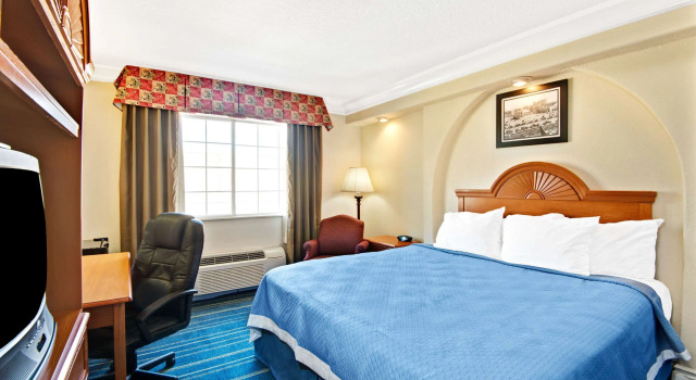 Days Inn by Wyndham San Antonio Airport, Buchen Sie Hotel Bexar County San Antonio
