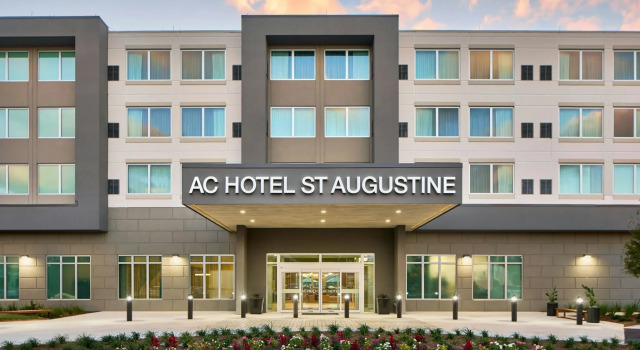 AC Hotel St. Augustine Downtown, Забронировать Отель Отели Сент-Огастин с завтраком, рядом с Cathedral Basilica of St. Augustine, Завтраки