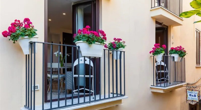 Sorrento Flats, Забронировать Гостевой дом Гостевые дома Сорренто, рядом с Sedile Dominova, Гостевой дом