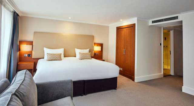 Thistle Trafalgar Square Hotel