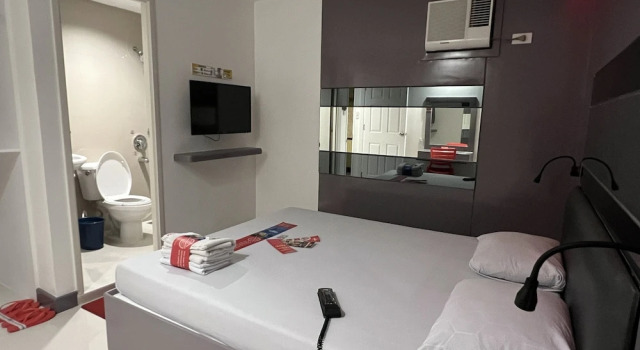 Номер Deluxe Hotel Sogo - EDSA Trinoma