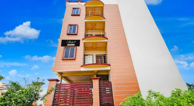 Collection O Dumduma Near DN Regalia Mall, Prenota Hotel Hotel a Orissa con parcheggio, Parcheggio