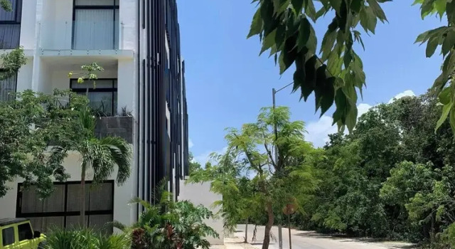 Perfect Studio Light and Nature in Aldea Zama, Rezerwuj Hotel Hotele w Quintana Roo z parkingiem, Parking