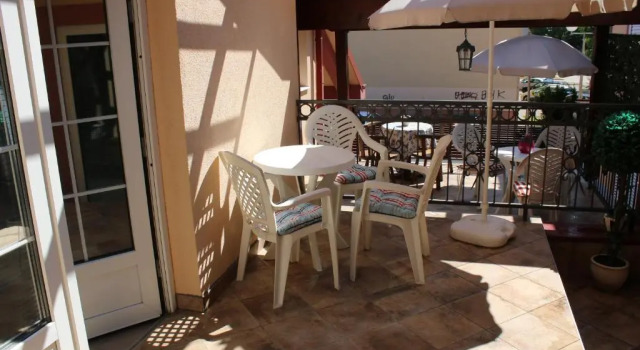 Студия Apartments Dragović Nikšić
