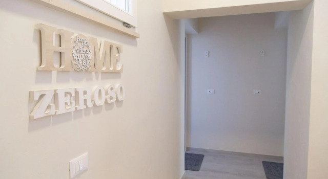 4 persons, 1 bathroom, suitable for families, central location, private balcony-Casa Anna by Home080