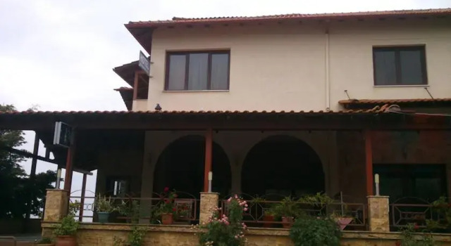 Petra Tis Evdokias, Rezervovat Apartmán  