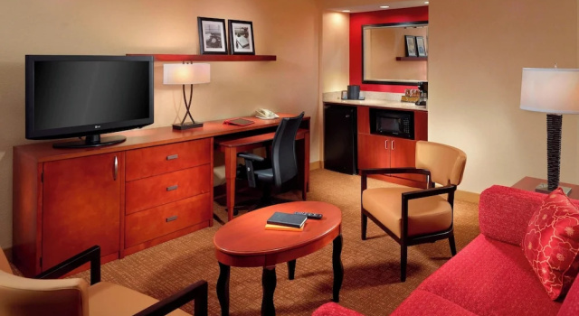 Люкс Courtyard by Marriott Columbus