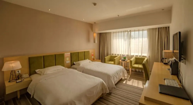 Двухместный номер Standard 5Yue Chain Hotel