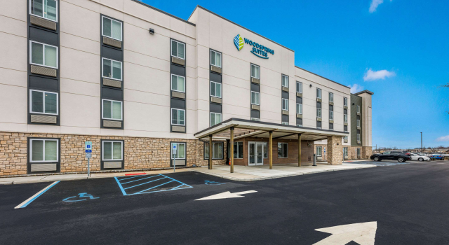WoodSpring Suites Linden