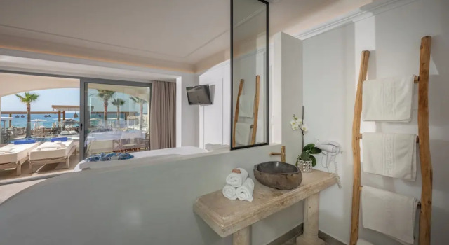 Полулюкс с видом на море Parthenis Beach, Suites by the Sea