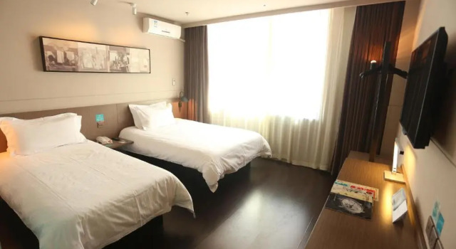 Номер Standard Jinjiang Inn Ulan Hot Hinggan League Government