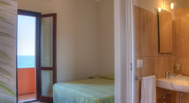 Hotel Bue Marino, Reserva ahora Hotel Hoteles en Pantelaria con aparcamiento, Aparcamiento