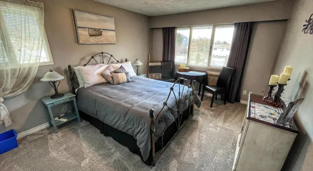 Люкс Sunny Shuswap B&B