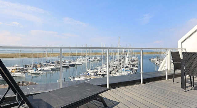 Апартаменты 5 Star Holiday Home in Wendtorf